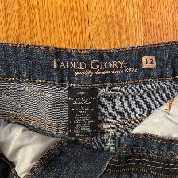 Faded glory denim shorts - Picture 2 of 3
